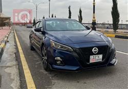 نيسان ألتيما